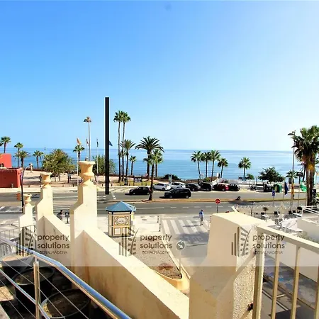 812 Benalbeach. 1ºlinea De Playa. Vistas A La Piscina Y La Montana. Apartamento Benalmádena