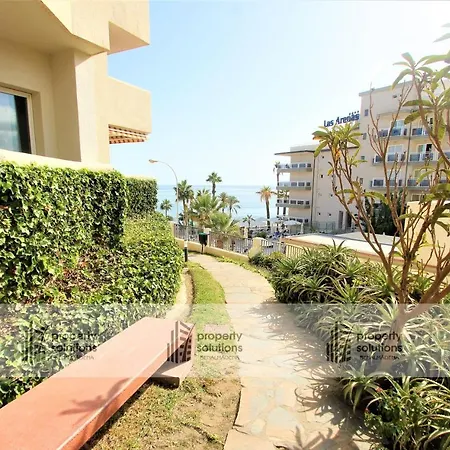 812 Benalbeach. 1ºlinea De Playa. Vistas A La Piscina Y La Montana. Apartamento