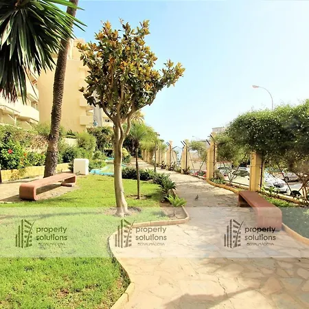 812 Benalbeach. 1ºlinea De Playa. Vistas A La Piscina Y La Montana. Apartamento *