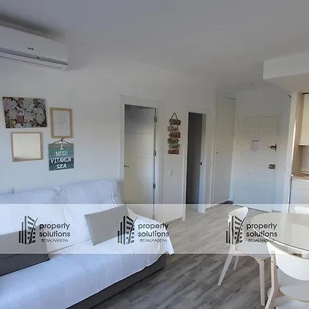 812 Benalbeach. 1ºlinea De Playa. Vistas A La Piscina Y La Montana. Apartamento Benalmádena