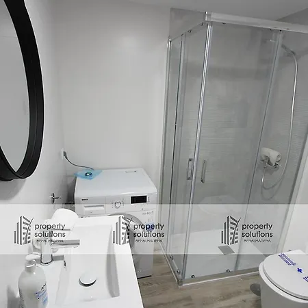 812 Benalbeach. 1ºlinea De Playa. Vistas A La Piscina Y La Montana.