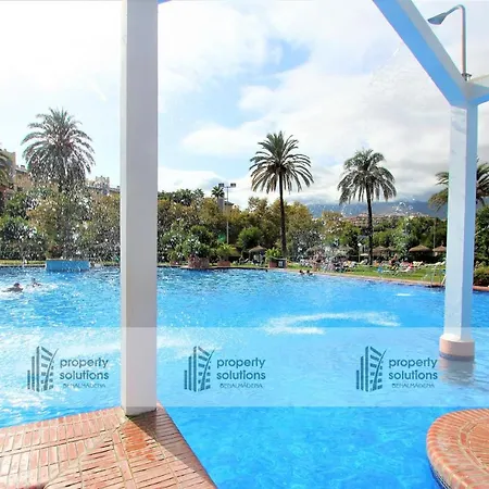 812 Benalbeach. 1ºlinea De Playa. Vistas A La Piscina Y La Montana. Benalmadena